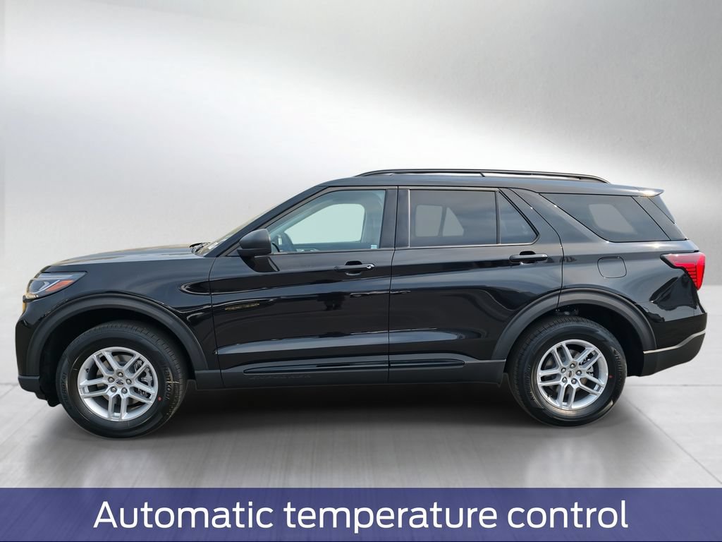 New 2026 Ford Explorer Active AWD/4WD image 3