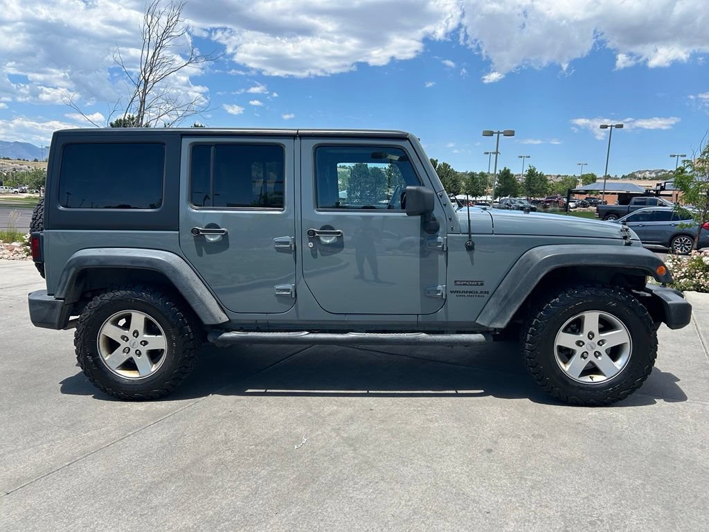 Used 2015 Jeep Wrangler Unlimited Sport w/ Quick Order Package 24S AWD/4WD image 10