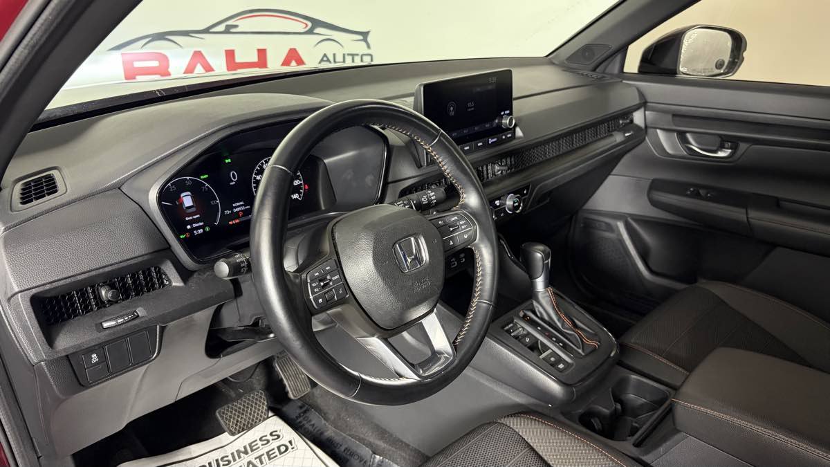 Used 2025 Honda CR-V Sport image 12