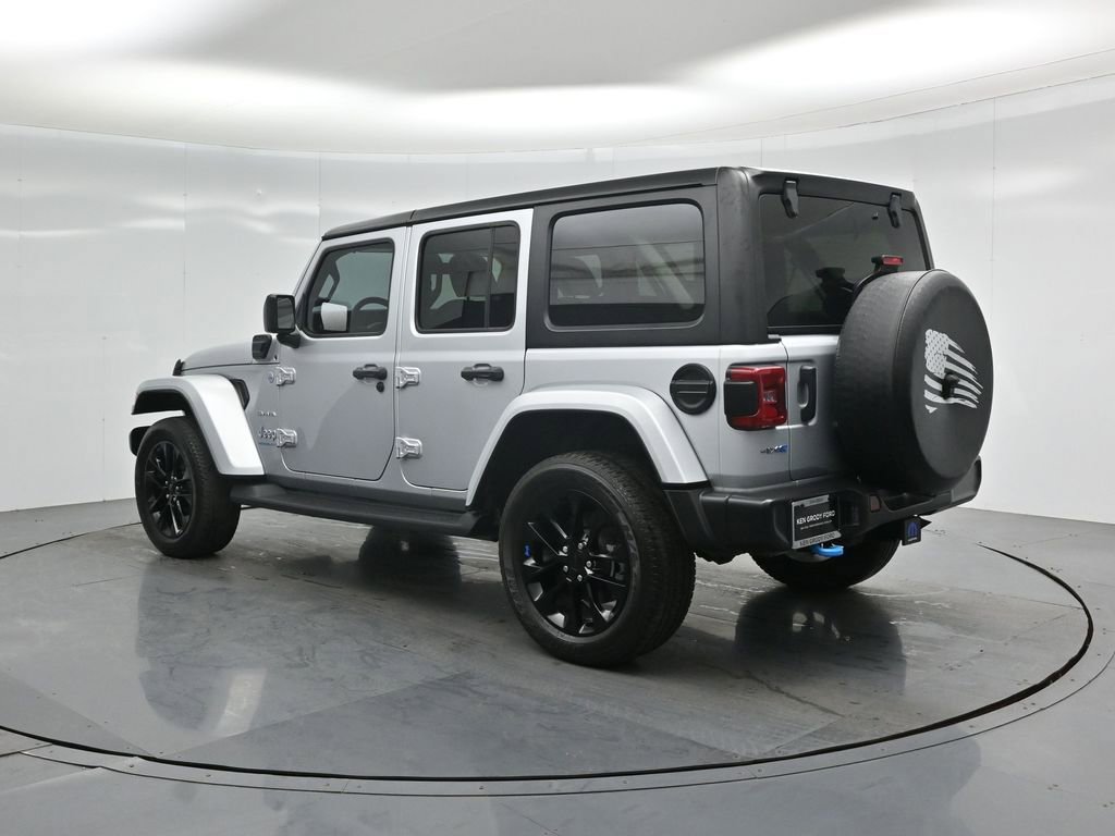 Used 2023 Jeep Wrangler Unlimited Sahara image 7