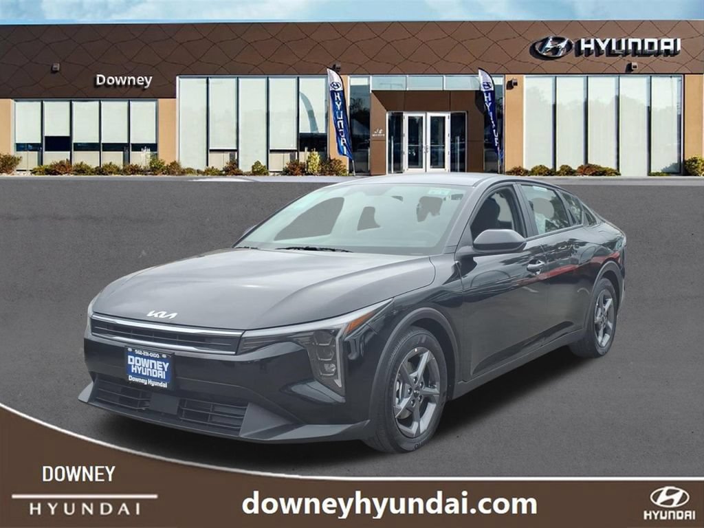 Used 2025 Kia K4
