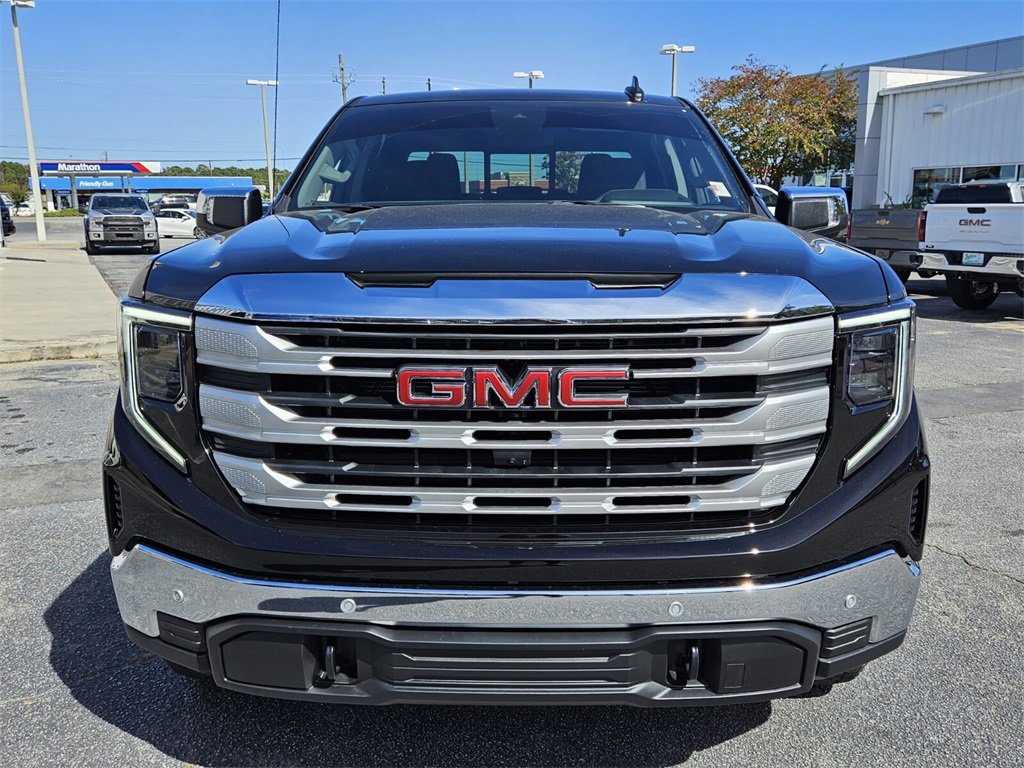New 2026 GMC Sierra 1500 SLE image 18