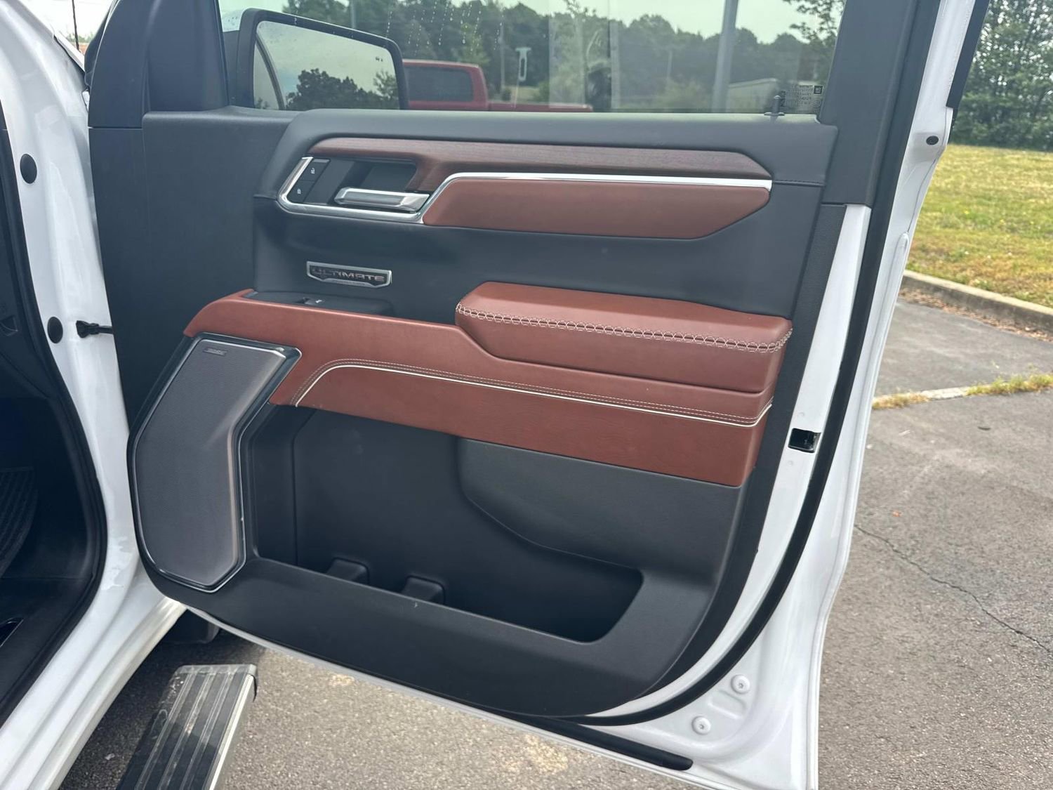 Used 2023 GMC Sierra 1500 Denali Ultimate AWD/4WD image 25