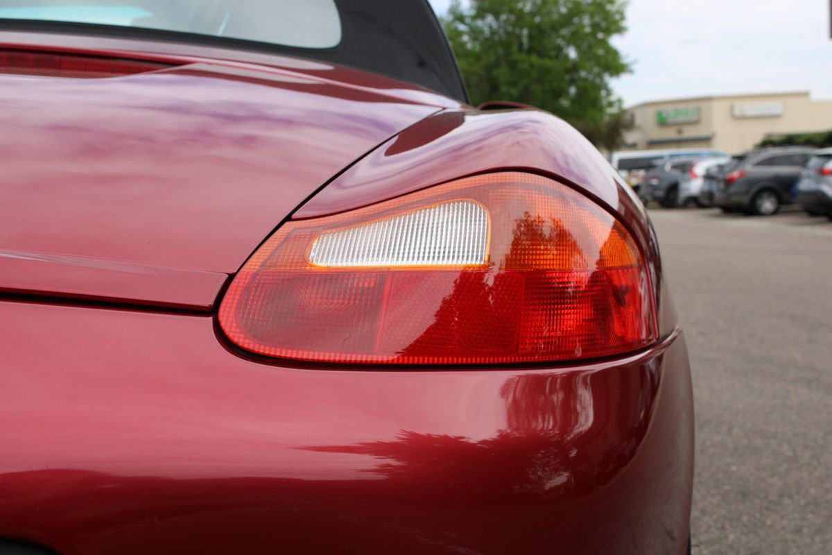 Used 2001 Porsche Boxster S RWD image 16
