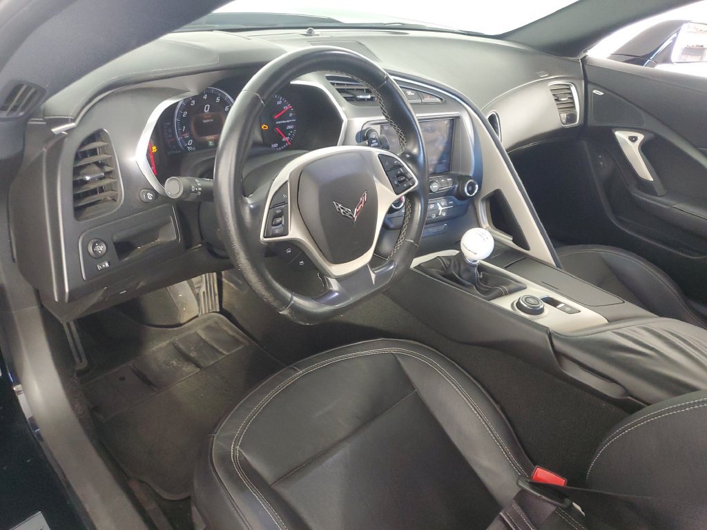 Used 2016 Chevrolet Corvette Stingray Coupe RWD image 12