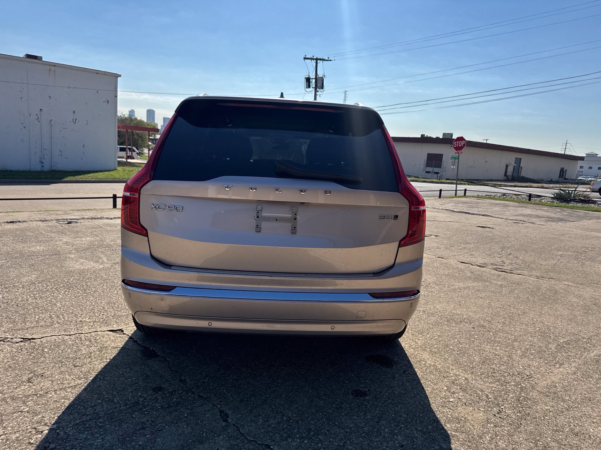 Used 2024 Volvo XC90 B5 Plus w/ Protection Package Premier AWD/4WD image 6