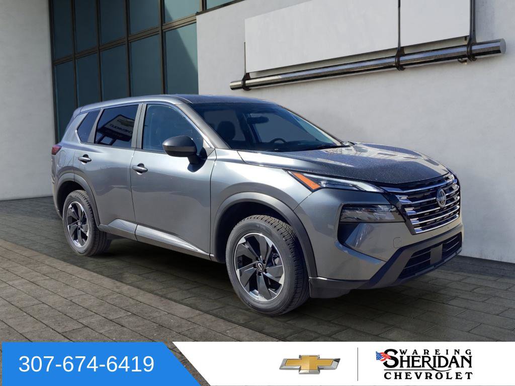 Used 2025 Nissan Rogue SV image 1