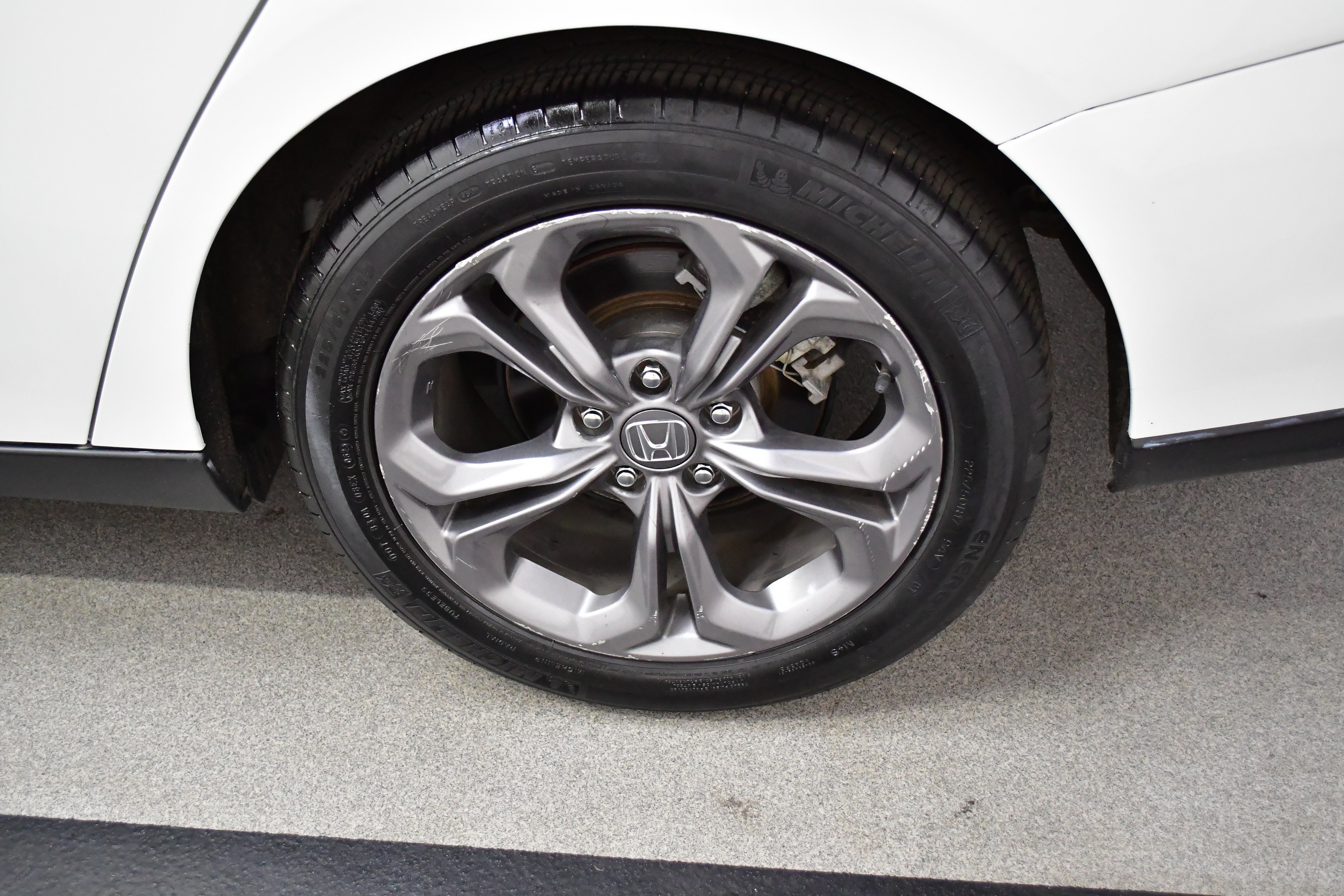 Used 2023 Honda Accord EX image 34
