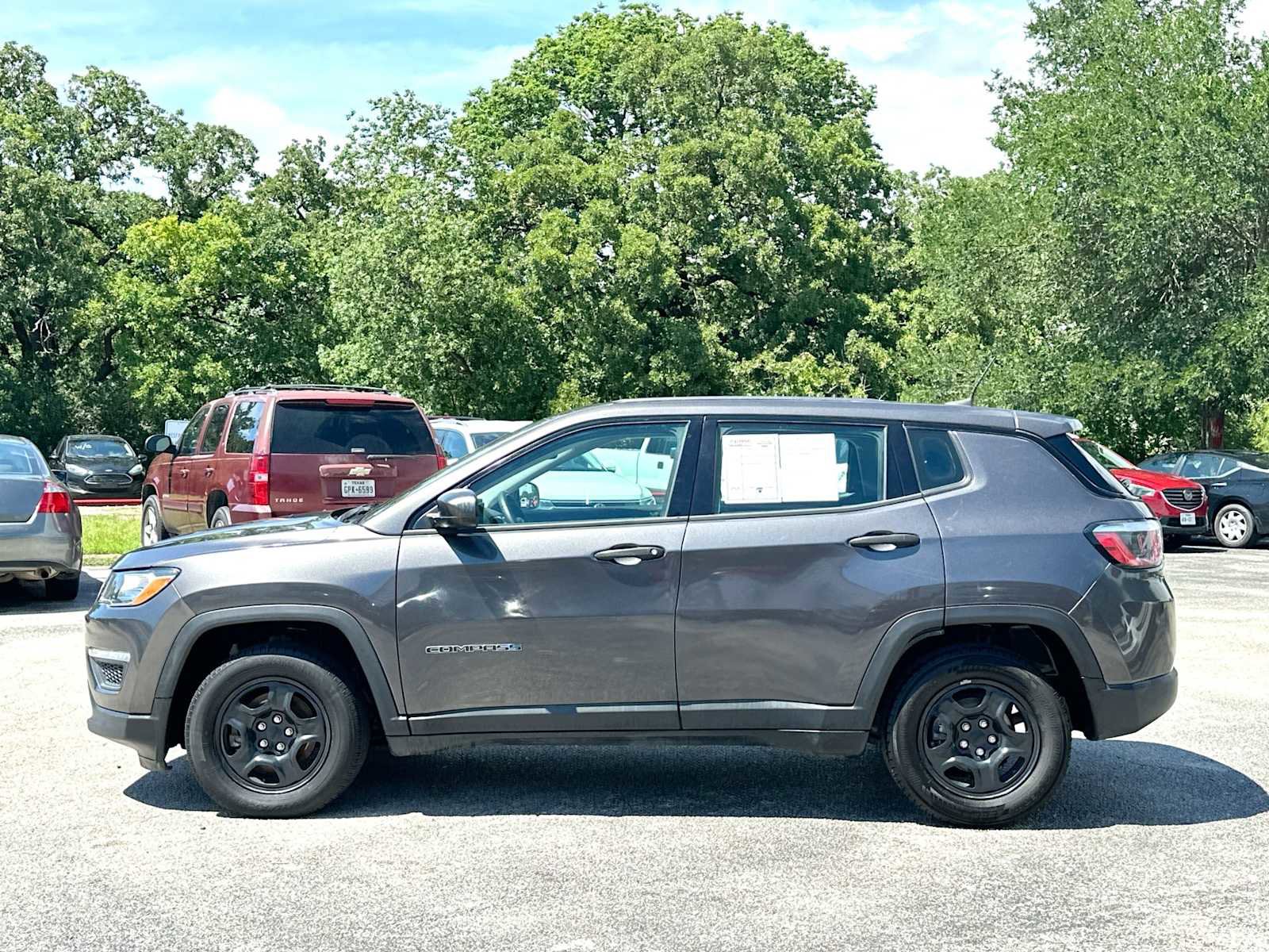Used 2019 Jeep Compass Sport FWD image 12