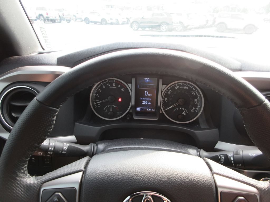 Used 2023 Toyota Tacoma Limited w/ Nightshade Package AWD/4WD image 32