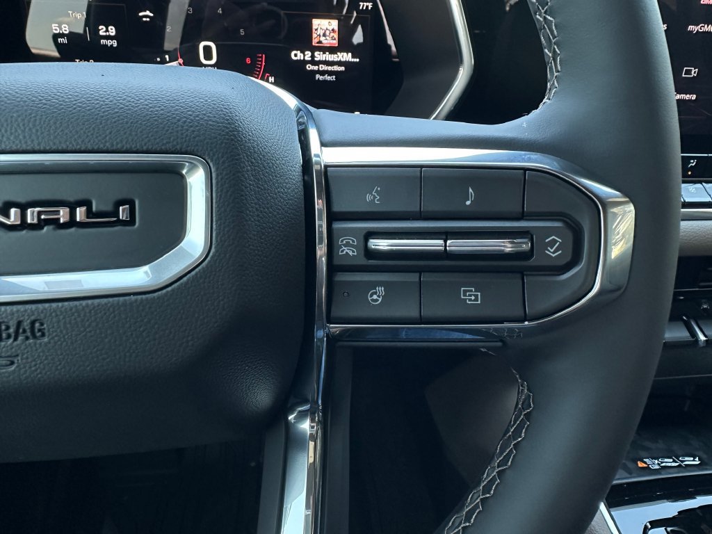 New 2026 GMC Canyon Denali AWD/4WD image 16