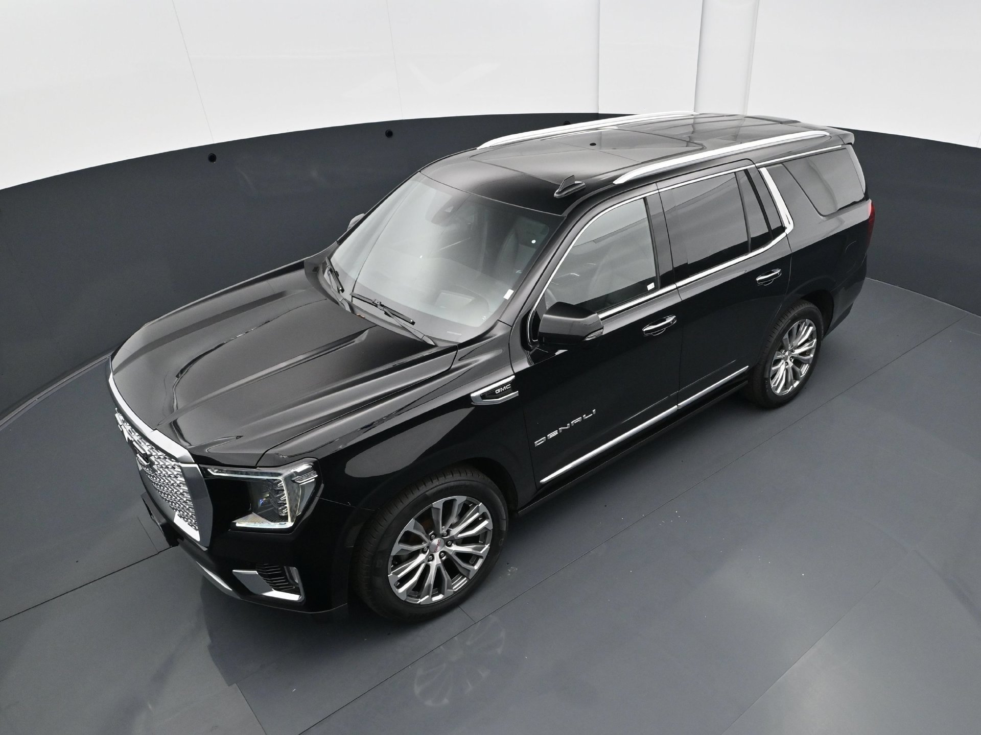 Used 2021 GMC Yukon Denali w/ Denali Ultimate Package AWD/4WD image 38
