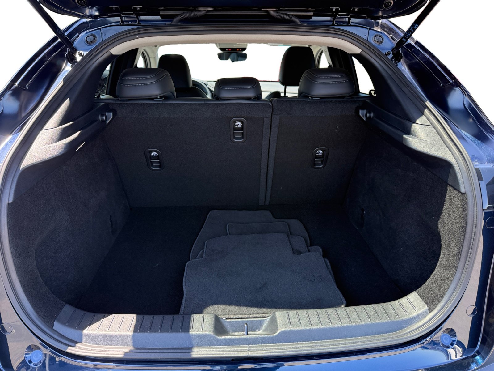 Certified 2025 MAZDA CX-30 AWD 2.5 S w/ Select Sport Pkg image 17
