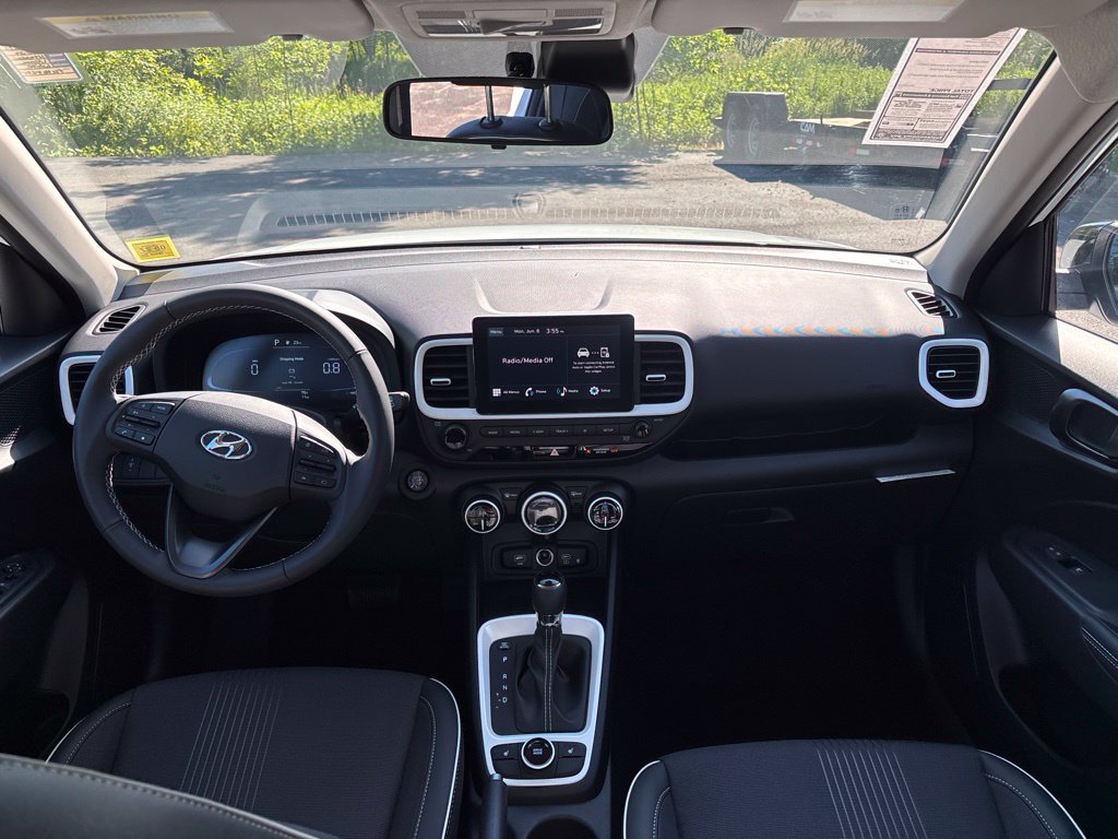 New 2026 Hyundai Venue SEL FWD image 14