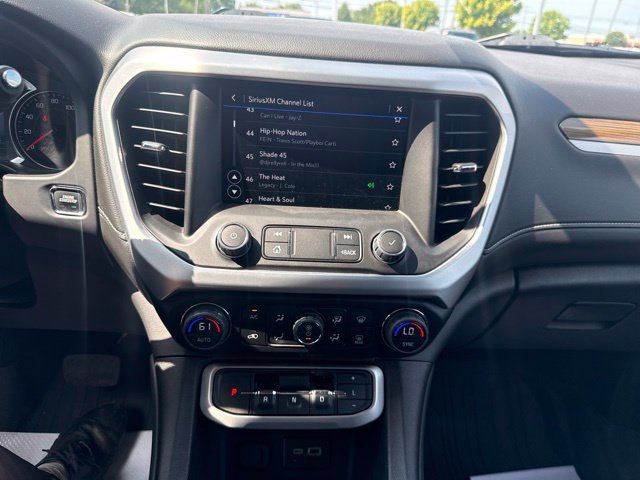 Used 2023 GMC Acadia SLE w/ Driver Convenience Package FWD image 21