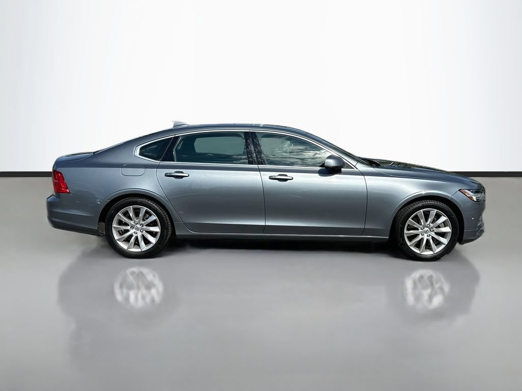 Used 2018 Volvo S90 T6 Momentum w/ Convenience Package AWD/4WD image 9