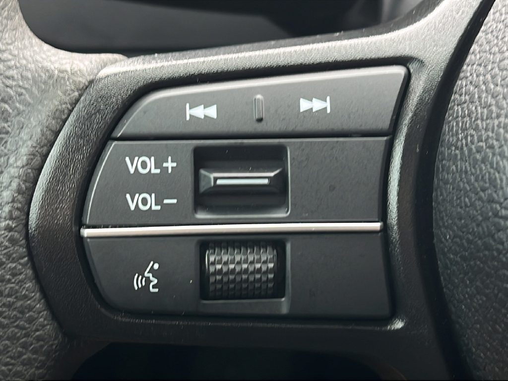 Used 2023 Honda Accord LX image 24