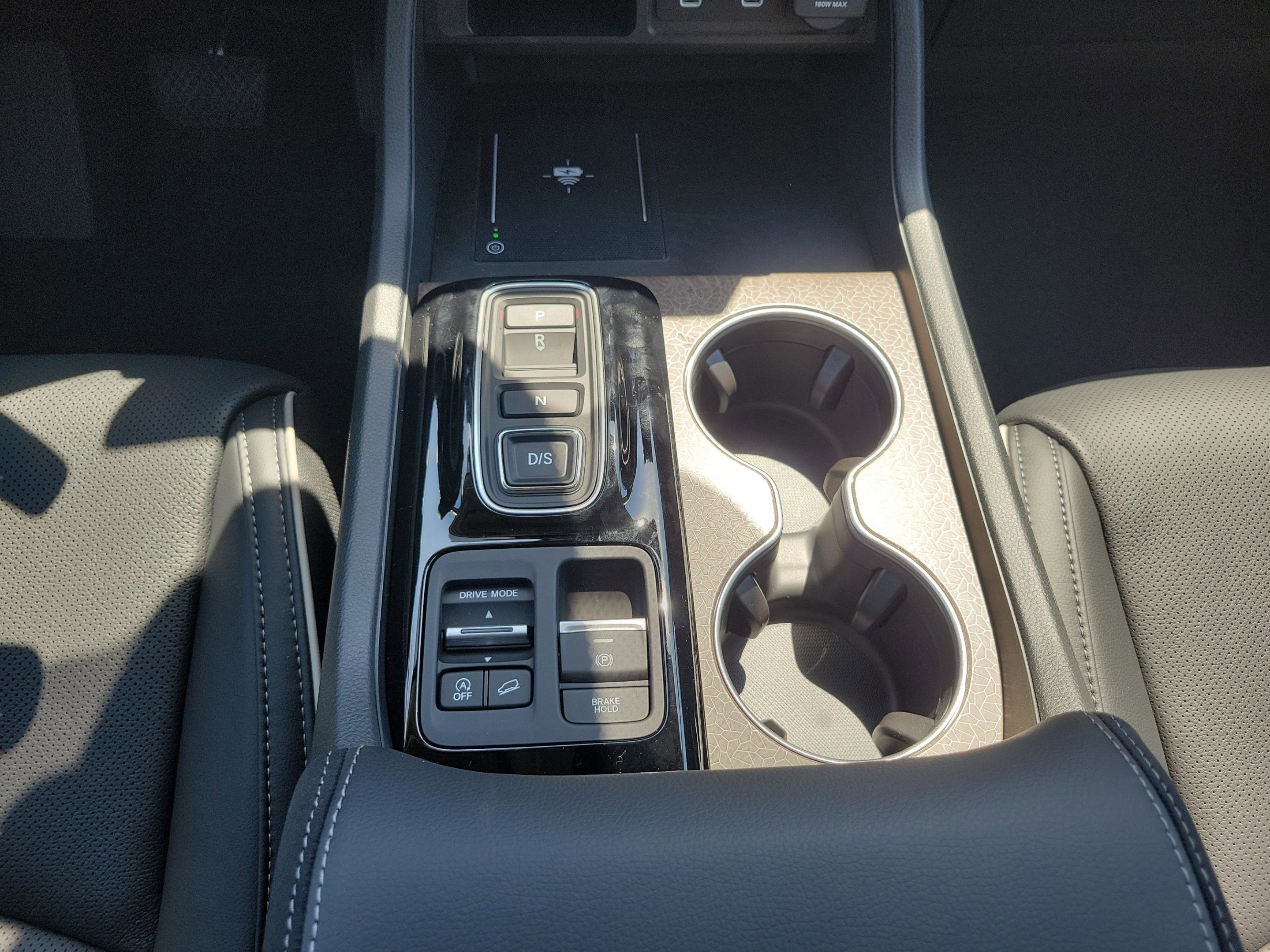 New 2026 Honda Pilot Elite image 16