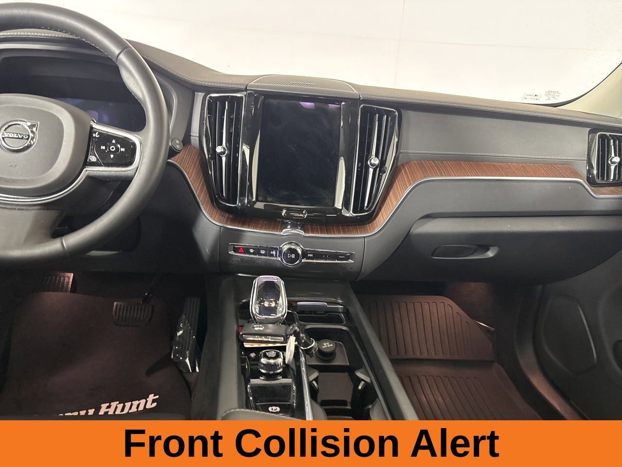 Used 2023 Volvo XC60 B5 Ultimate image 19