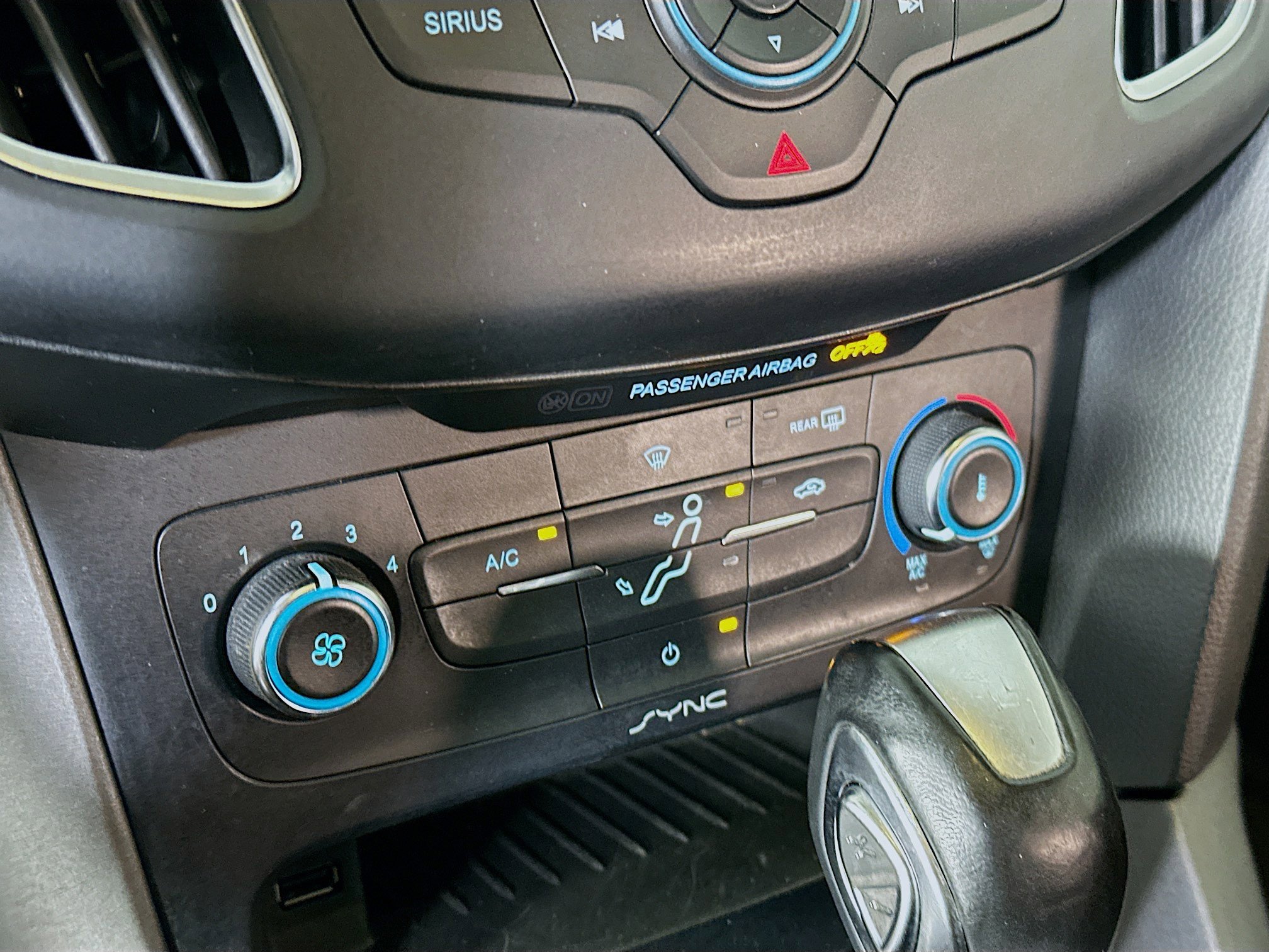 Used 2016 Ford Focus SE w/ Equipment Group 201A image 22