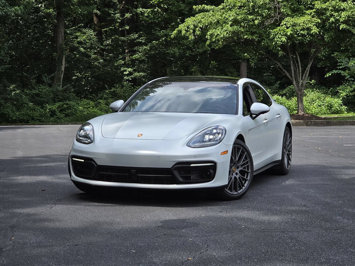 Used 2023 Porsche Panamera 4 Platinum Edition w/ Assistance Package