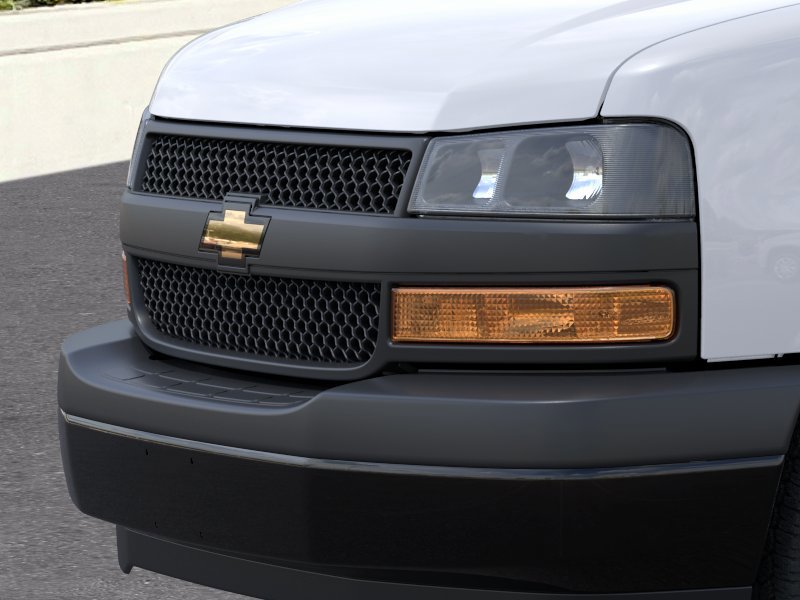 New 2026 Chevrolet Express 2500 RWD image 13