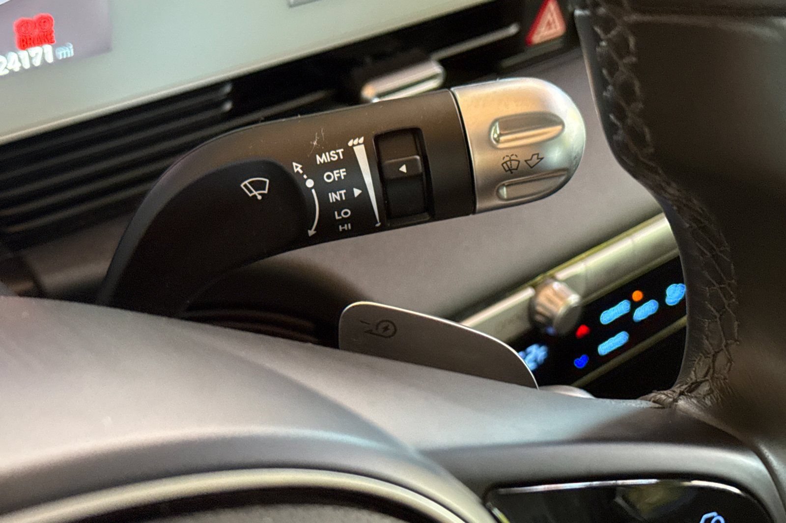Certified 2024 Hyundai Ioniq 5 SE AWD/4WD image 34