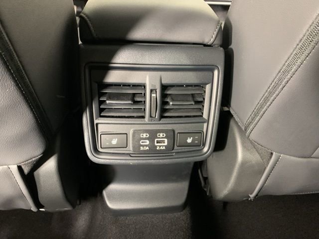 Used 2026 Subaru Outback Touring XT image 32