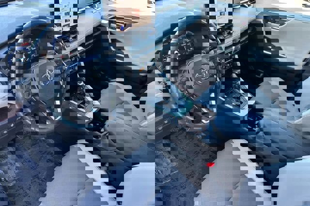 Certified 2025 Toyota RAV4 Limited w/ Advanced Technology Package image 11