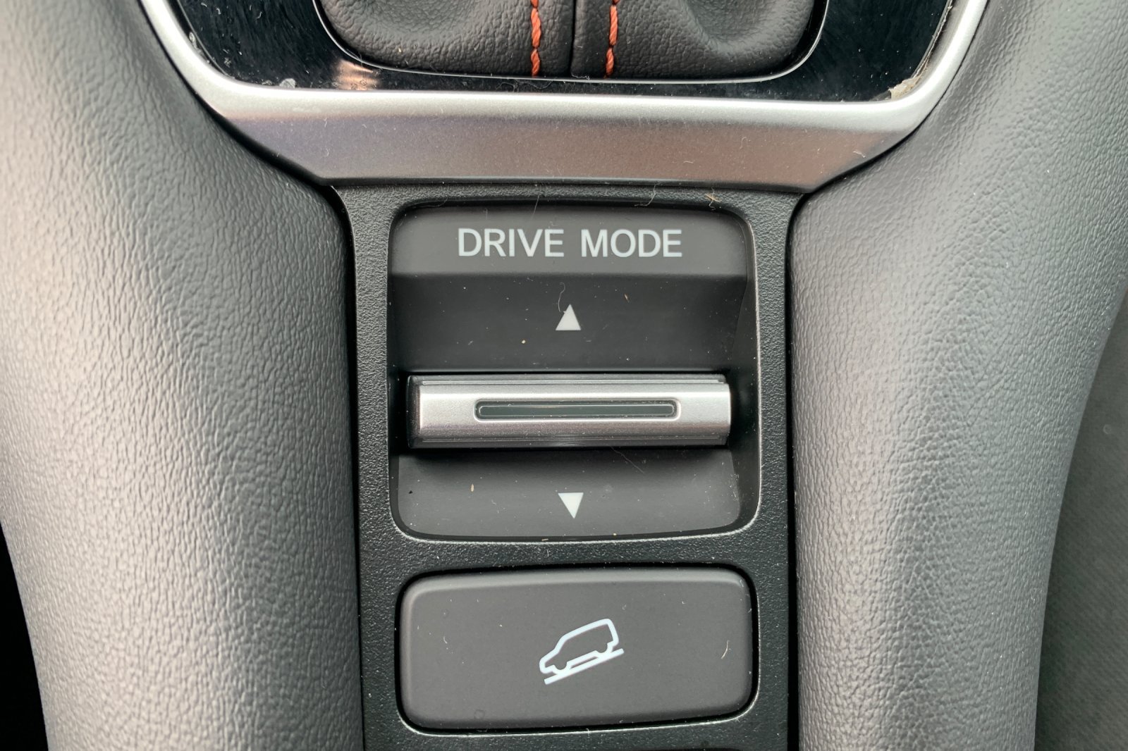Used 2025 Honda HR-V Sport image 36