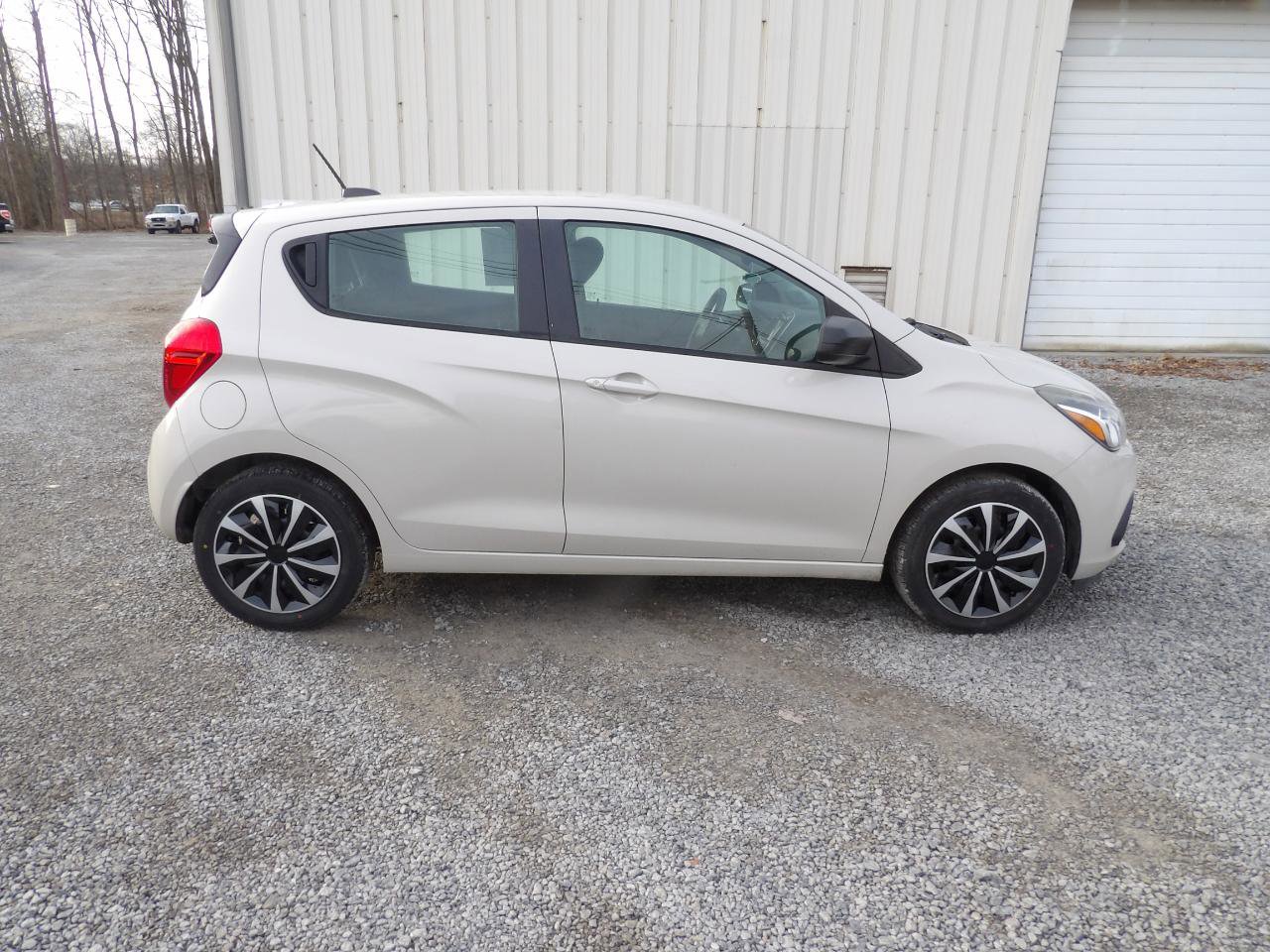 Used 2016 Chevrolet Spark LS FWD image 1