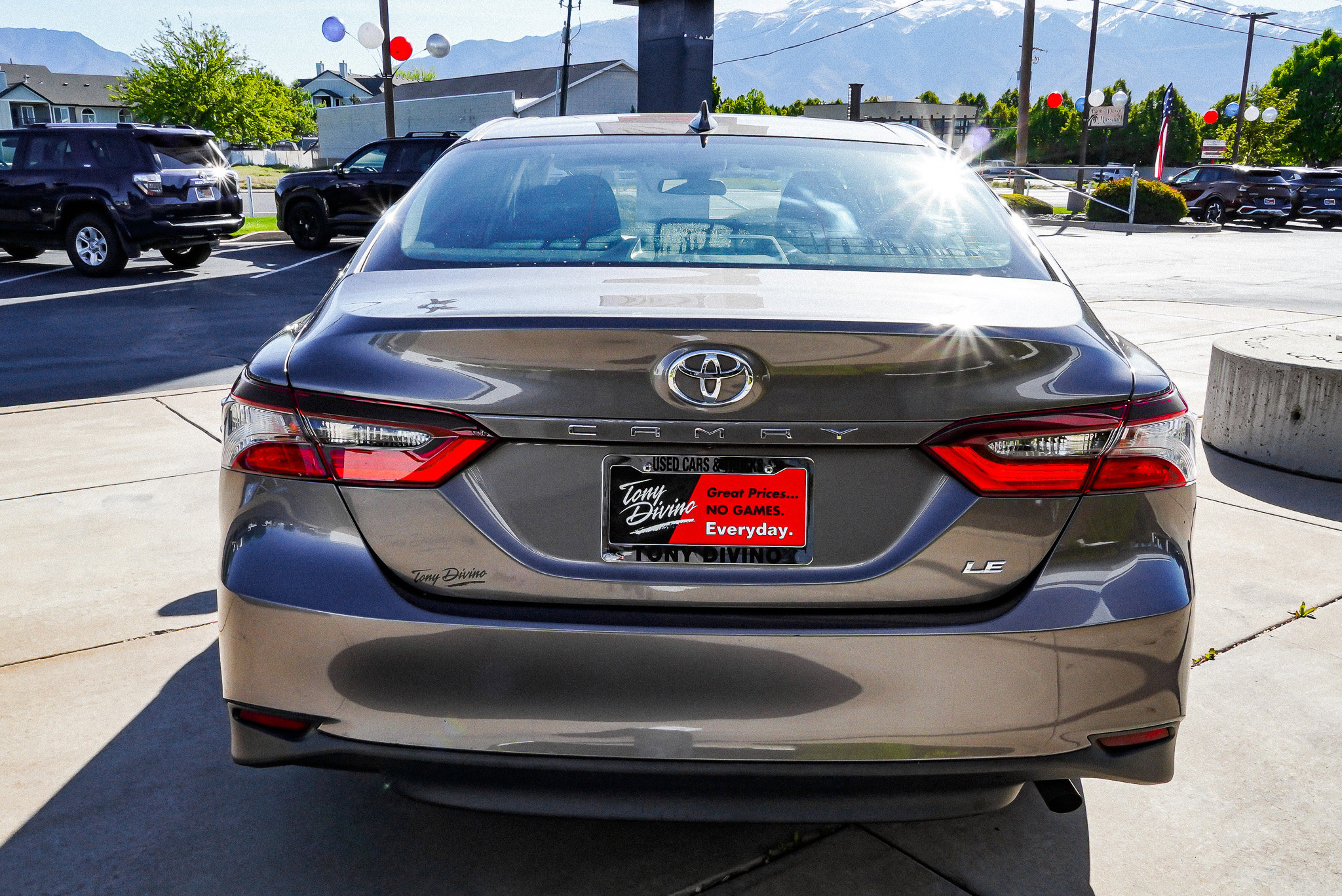 Used 2021 Toyota Camry LE FWD image 7