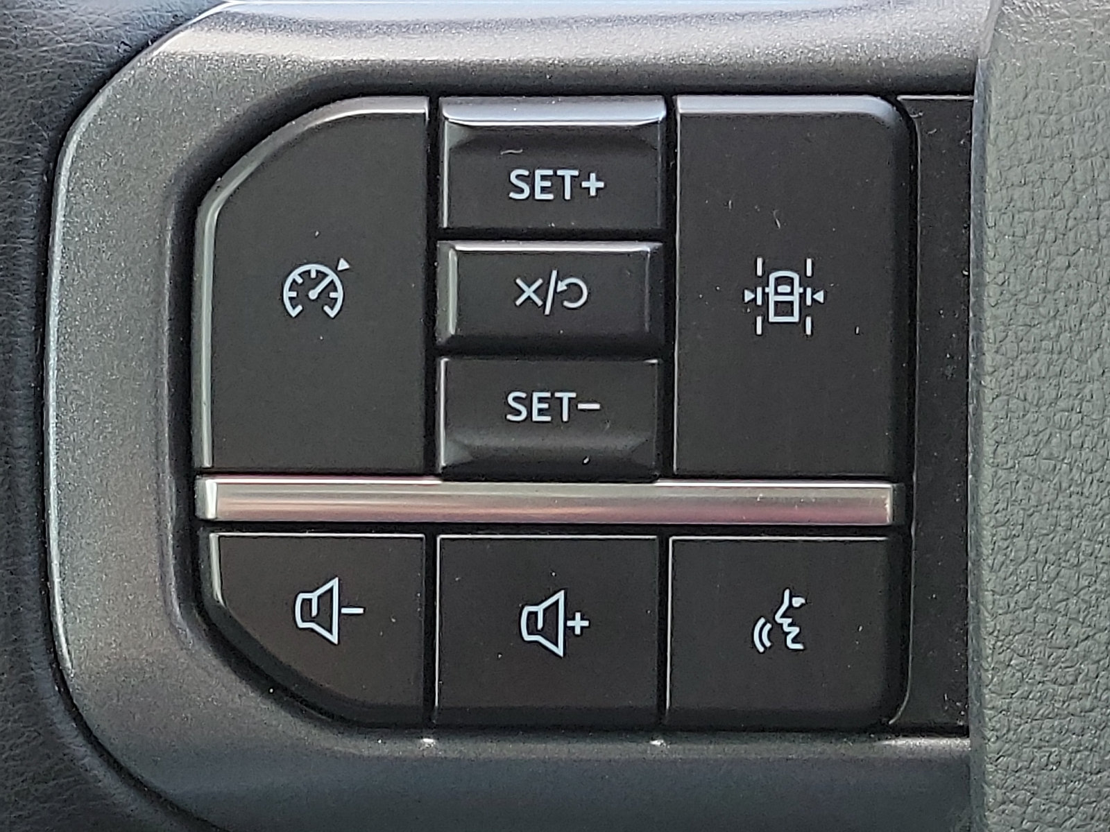 Used 2023 Ford F150 XLT w/ Equipment Group 301A Mid RWD image 17