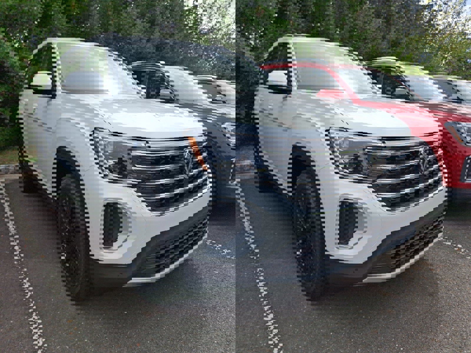 New 2026 Volkswagen Atlas SE image 1