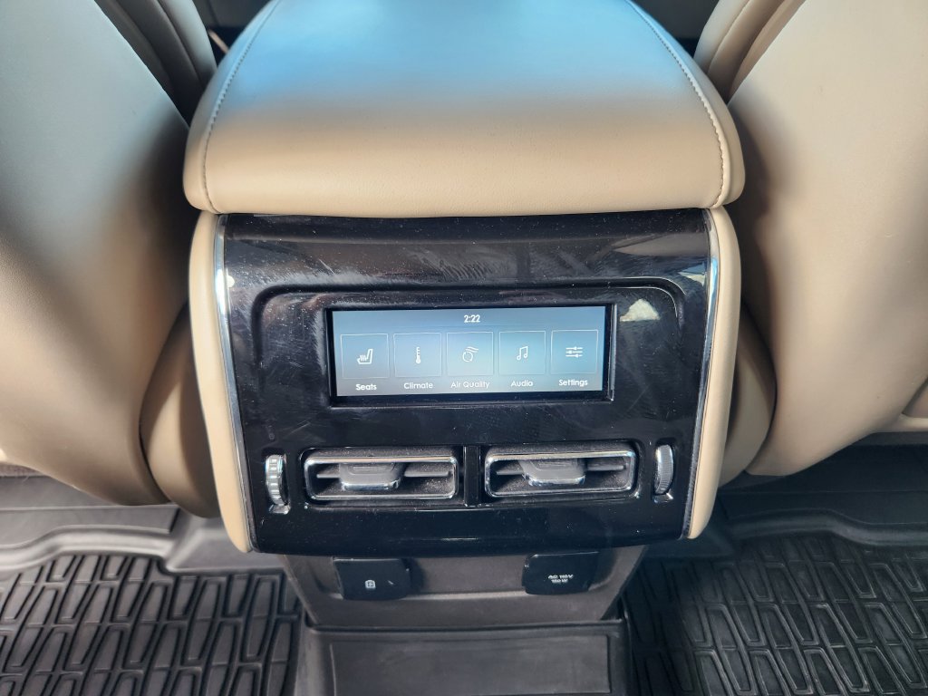 Used 2022 Lincoln Aviator Reserve w/ Elements Package Plus AWD/4WD image 12