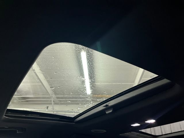 Used 2024 Buick Enclave Essence w/ Experience Buick Package image 12