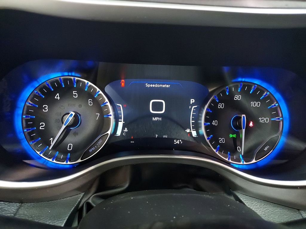 New 2026 Chrysler Pacifica Select image 21