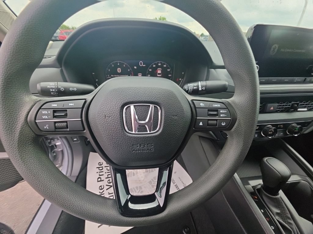 Certified 2023 Honda Accord EX image 15