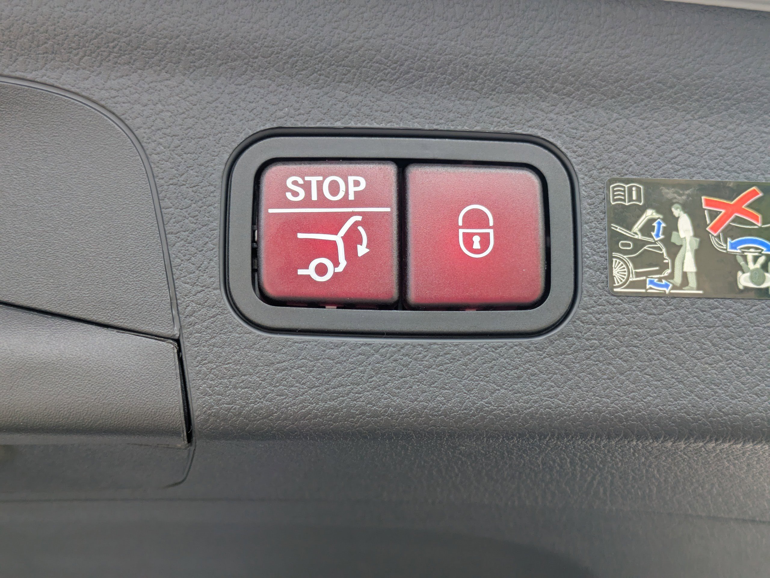 New 2025 Mercedes-Benz GLE 450 4MATIC image 13