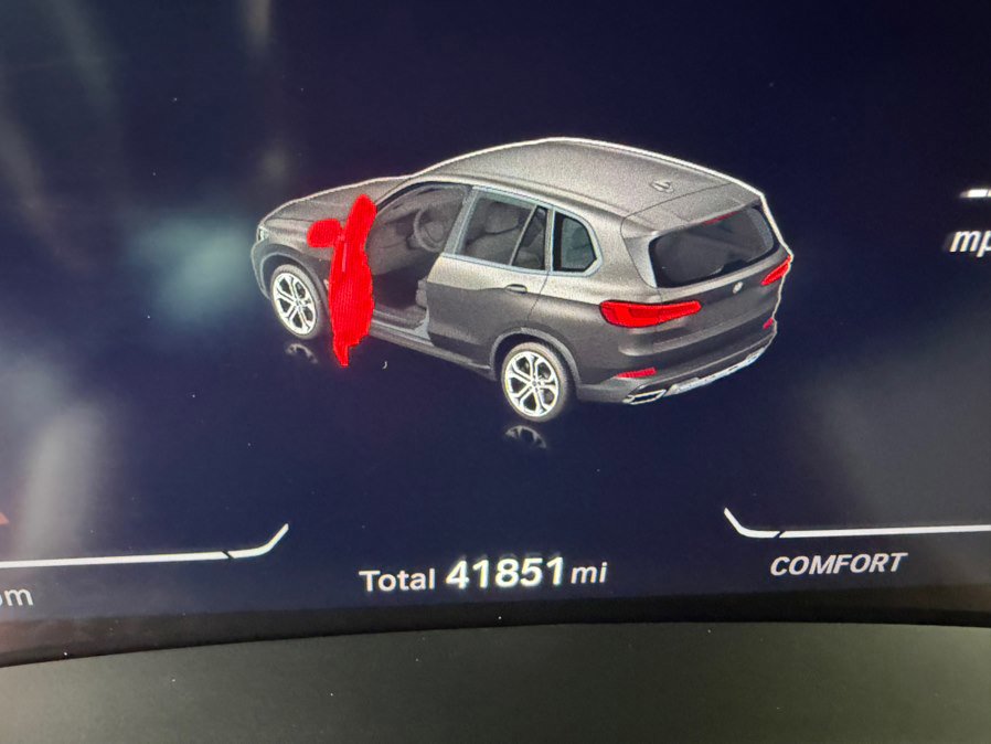 Used 2022 BMW X5 xDrive40i w/ Climate Comfort Package AWD/4WD image 9