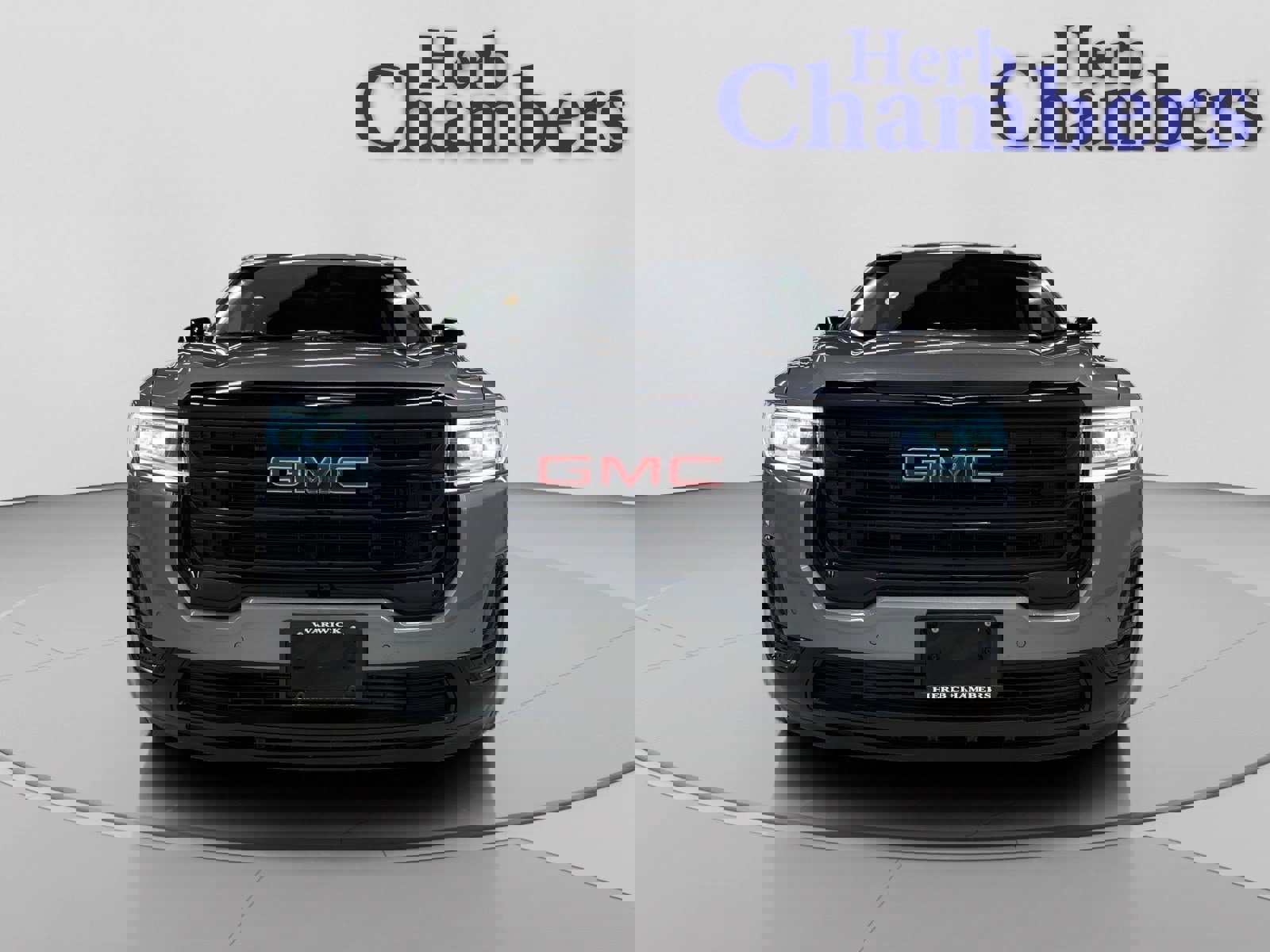 Used 2023 GMC Acadia SLE w/ Driver Convenience Package image 4