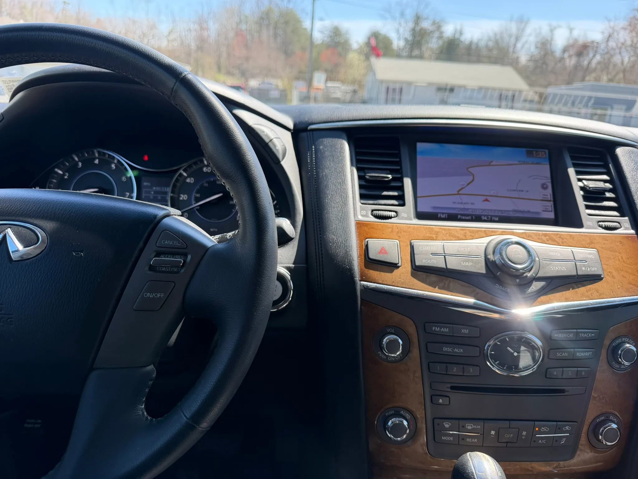 Used 2012 INFINITI QX56 4WD w/ Theater Pkg image 37