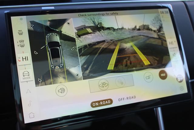 New 2026 Land Rover Range Rover Long Wheelbase SE image 19