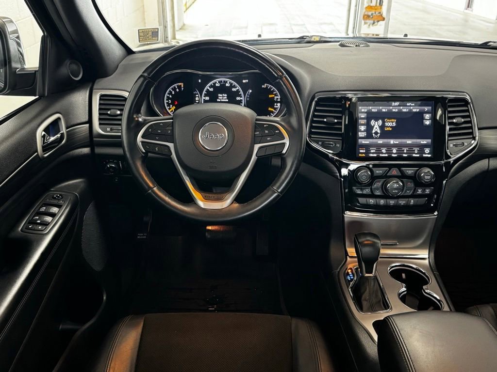Used 2021 Jeep Grand Cherokee Laredo X AWD/4WD image 10