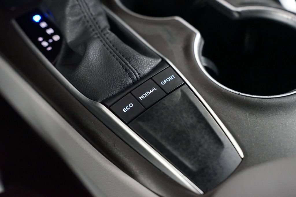 Used 2023 Toyota Camry LE image 21