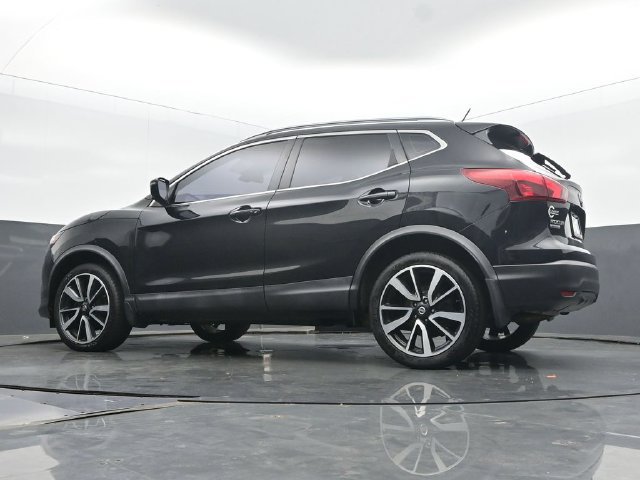 Used 2017 Nissan Rogue Sport SL w/ SL Premium Package AWD/4WD image 45