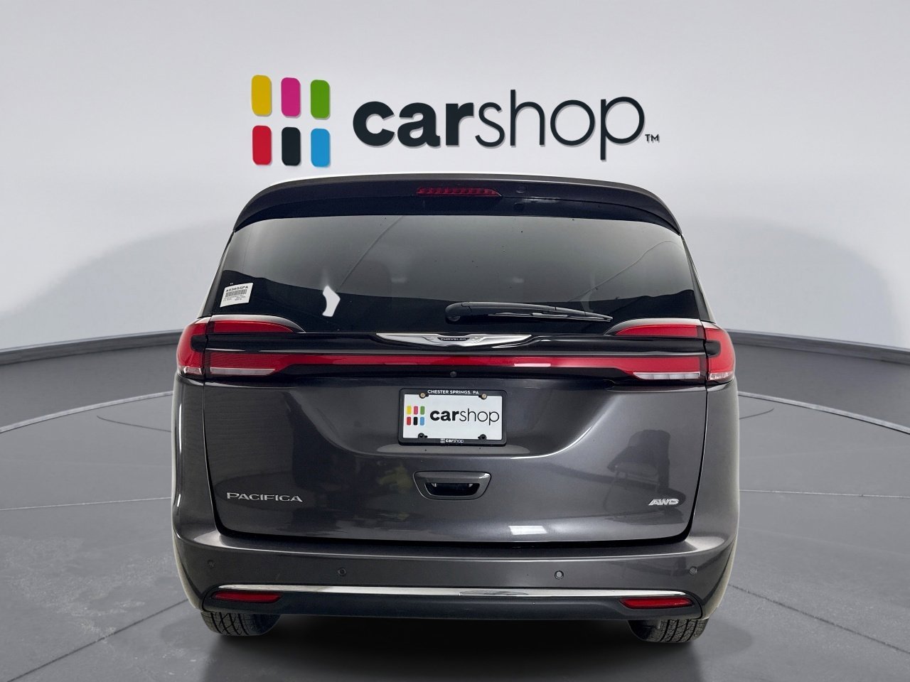 Used 2021 Chrysler Pacifica Touring w/ Cold Weather Group image 4