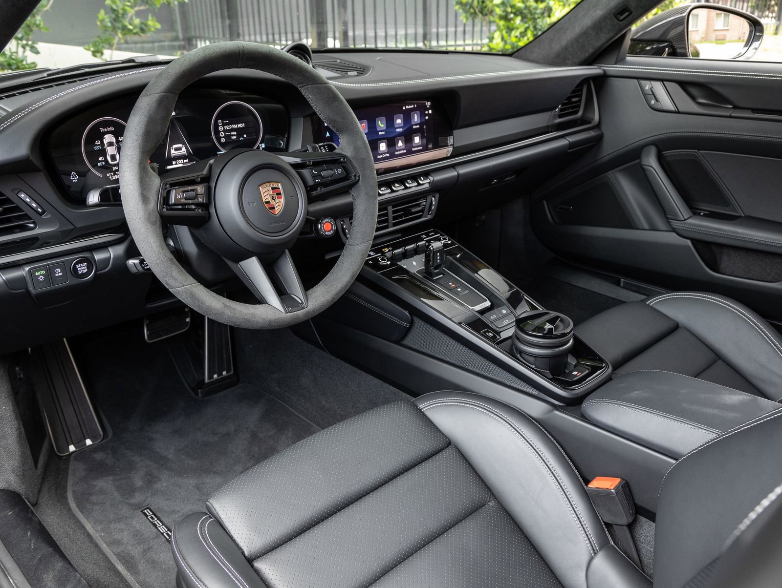 Certified 2026 Porsche 911 Carrera GTS image 4