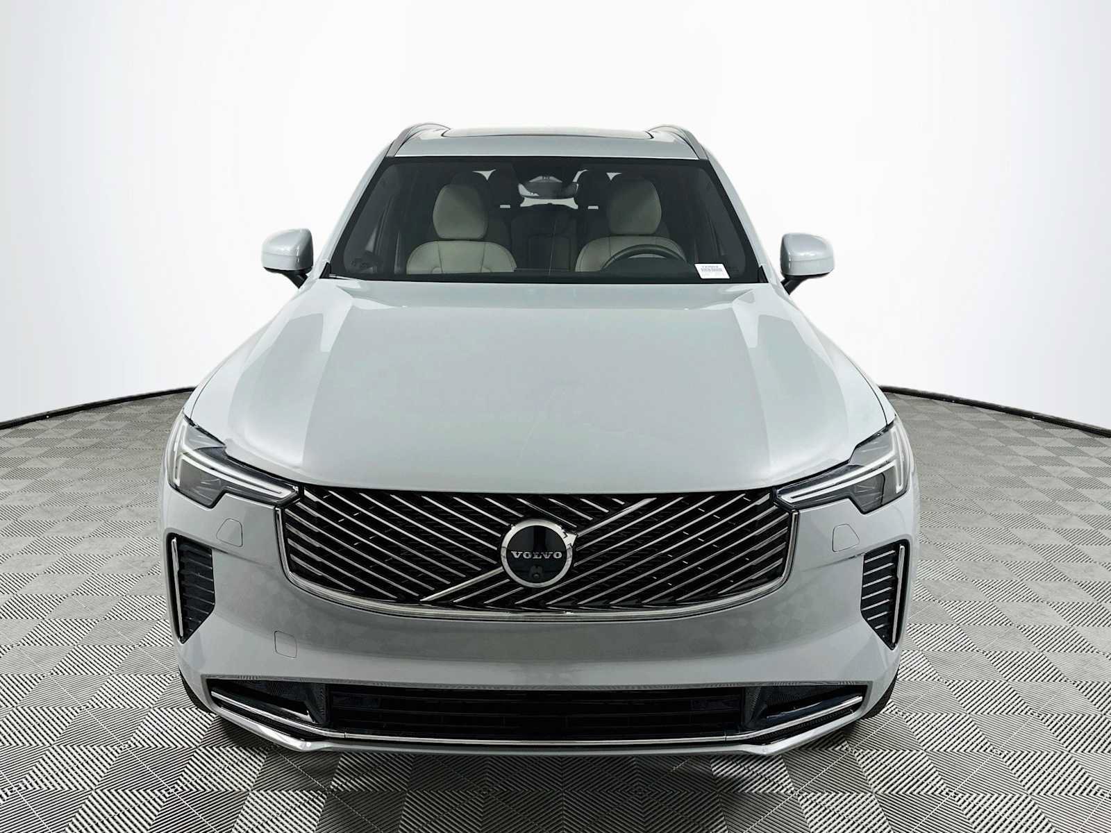 New 2027 Volvo XC90 B6 Plus AWD/4WD image 2
