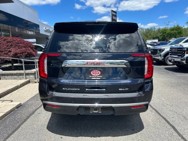 Used 2022 GMC Yukon XL SLT w/ SLT Premium Package AWD/4WD image 4